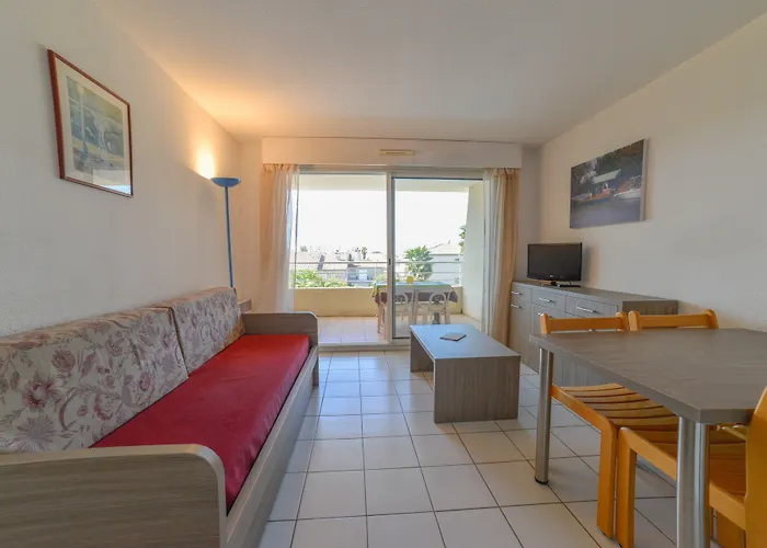 Residhotel Mayflower Le Grau-du-Roi, France