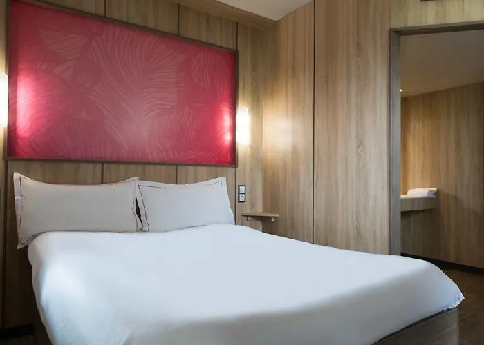 The Originals Access Aeroport, Hotel Aurillac
