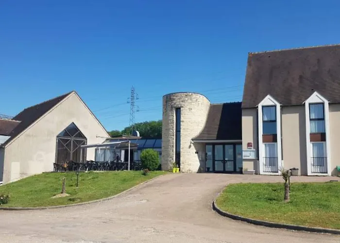 Auberge De Bourgogne Tonnerre, France