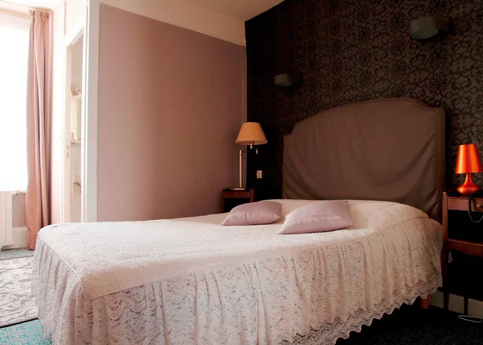 Hotel De La Banniere De France Laon, France