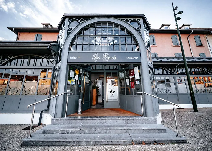 Hotel Le Tivoli Vic-en-Bigorre, France