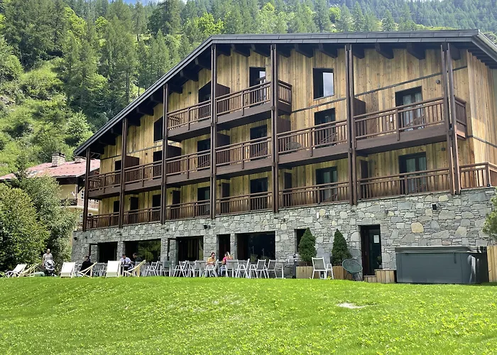 Tetras Lodge