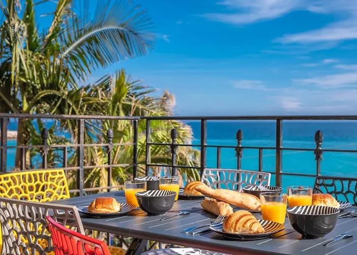 Le Coq Bleu D'Azur- Piscine - Parking - Ac -Wifi