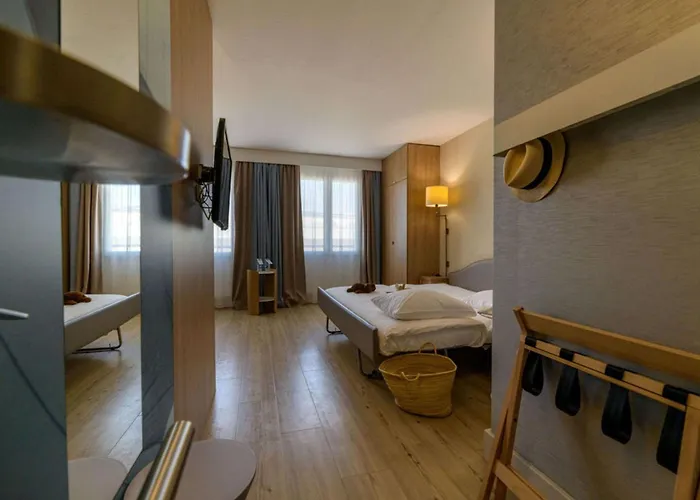 Best Western Plus Ajaccio Amiraute, France
