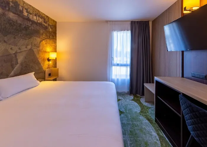 Hotel Pont Rouge , Carcassonne