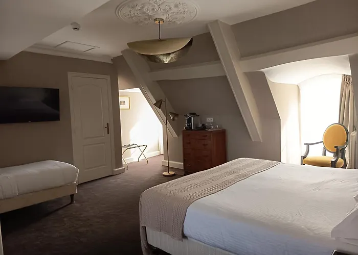 Grand Hotel "Chateau De Sully" - Piscine & Spa -Teritoria, Francia