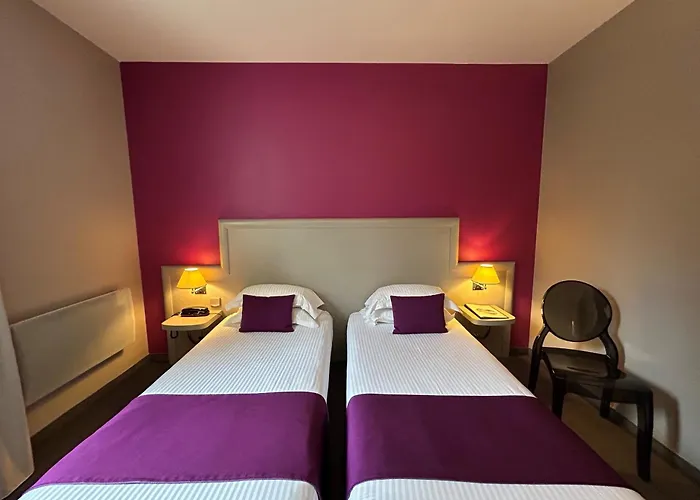 Hotel Les Jardins D'Adalric