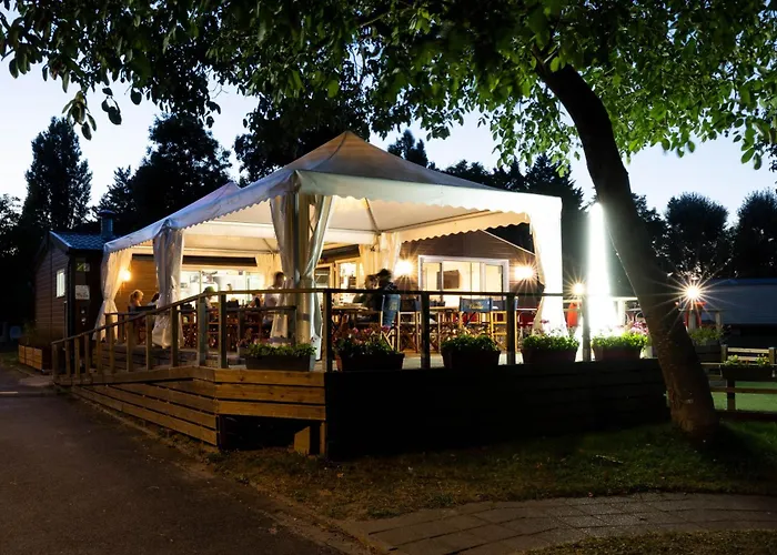 Camping La Belle Etoile Melun, Frankrijk