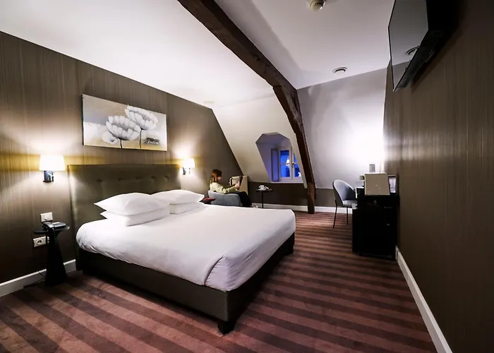 Maison Philippe Le Bon Hotel, Restaurant & Bar Le 19 Dijon, France