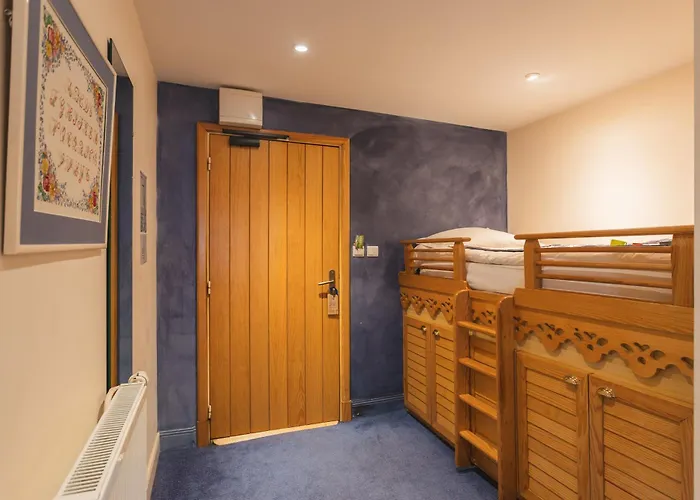 Hotel Le Bois Joli Cauterets, France