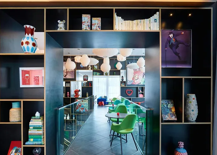 Hotel citizenM Paris La Défense Nanterre, Francia