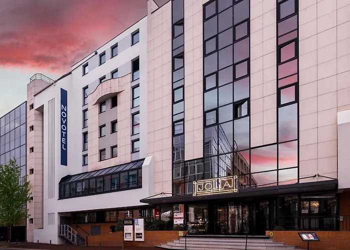 Novotel Paris Suresnes Longchamp, Francia