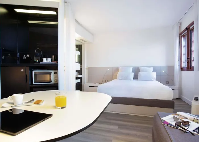 Novotel Suites Perpignan Centre - Grandes Suites & Confort Centre-Ville, Francia