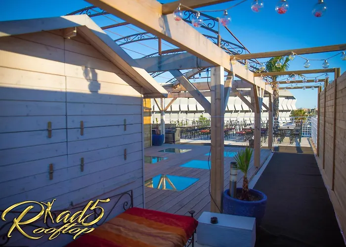 Hôtel Riad 5 Studio Cap Libertin Village Naturiste Agde, Francia