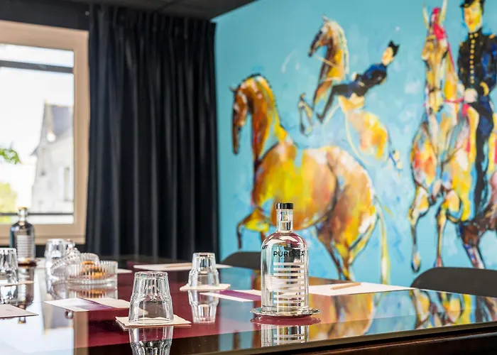 Mercure Bords De Loire Saumur