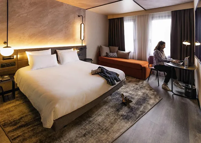 Novotel Paris Suresnes Longchamp, Frankreich