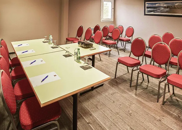 Ibis Auray