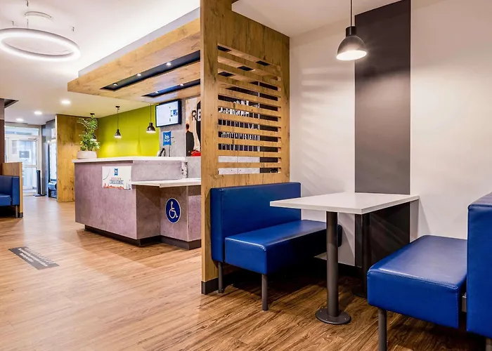 Ibis Budget Bordeaux Centre Meriadeck, France