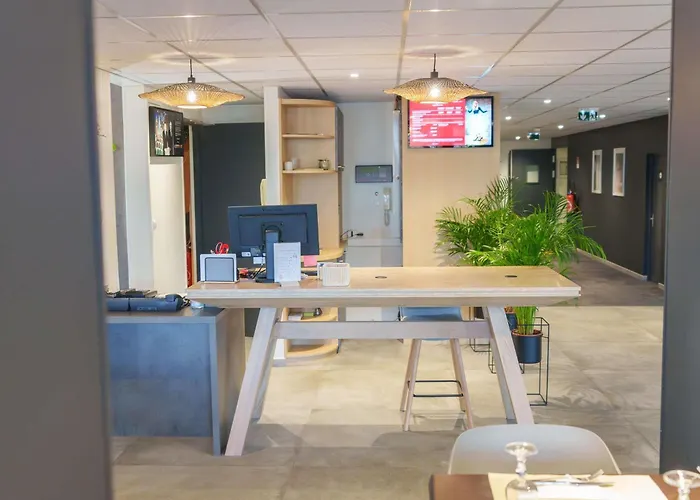 Ibis Laon - Hotel Restaurant