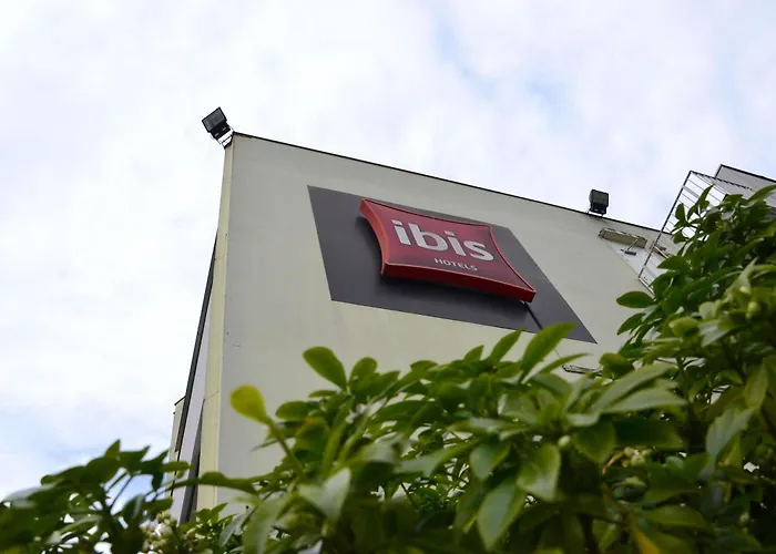 Ibis Chambery