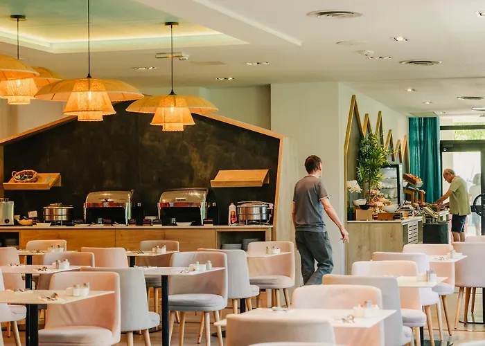 Le Riviera - Restaurant & Spa - Ex Golden Tulip Aix Les Bains