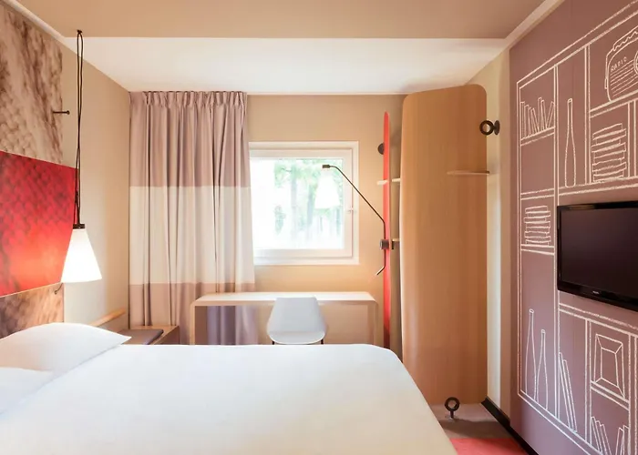 Ibis Lyon Carre De Soie