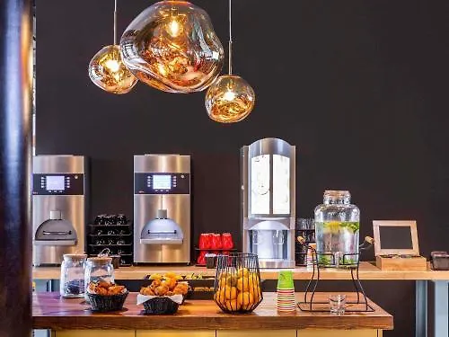 Ibis Styles Puteaux Paris La Defense
