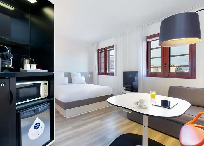Novotel Suites Centre - Grandes Suites & Confort Centre-Ville