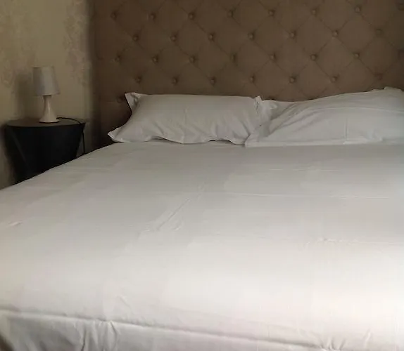 Hotel Jour & Nuit Le Creusot, France
