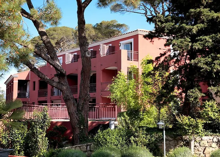 Le Chateau Des Artistes Le Cannet, Frankreich