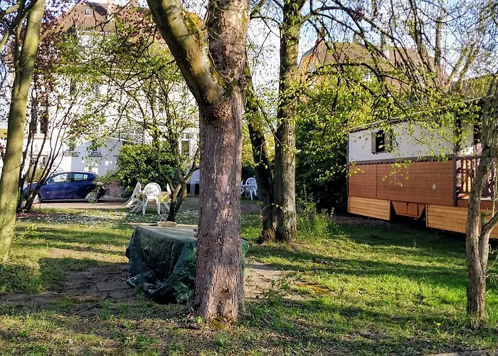 Lodges in Straatsburg