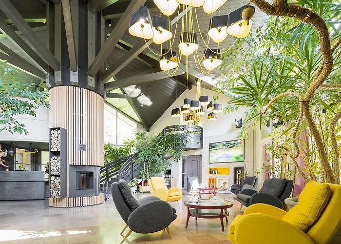 Logis Hotel Le Bois Dormant-Hotel Restaurant & Spa Champagnole, Frankreich