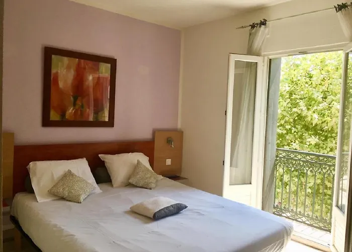 Hotel Le Terminus Clermont-l'Herault, France