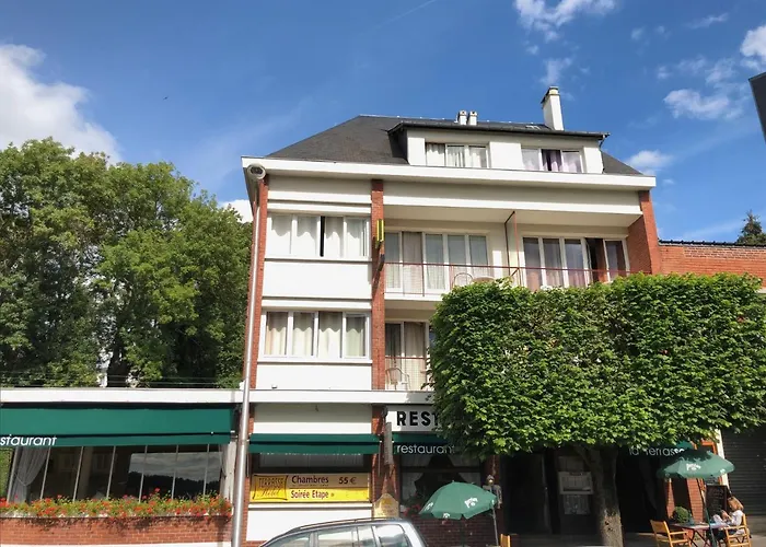 Logis Terrasse Hotel