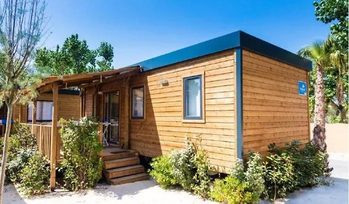 Camping Paris-Est Champigny-sur-Marne, France