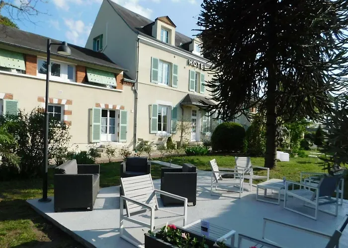 Logis Hotel Villa Marjane Saint-Jean-le-Blanc, France