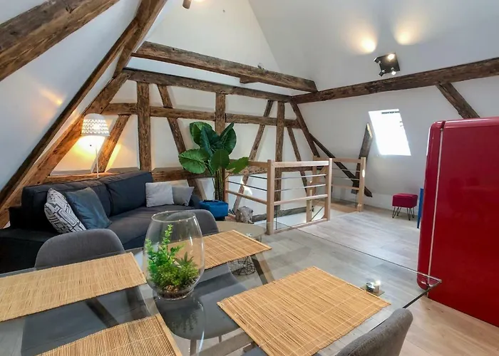 Beauty & The Beast - Old Town Cosy s