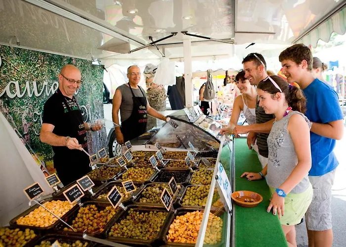 Camping Sunissim La Pergola By Locatour Sainte-Marie-la-Mer, Francia